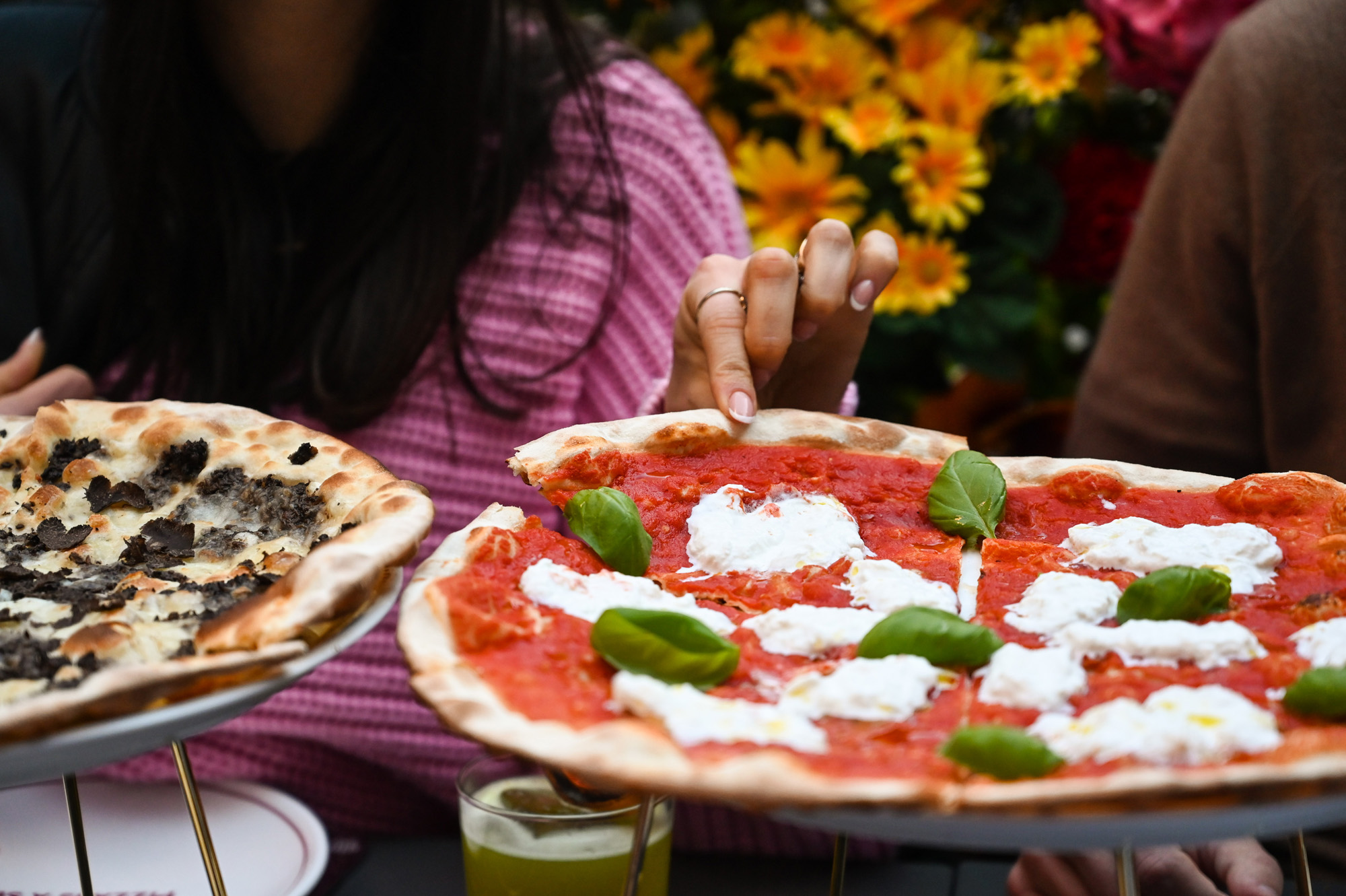 Freshly served pizza.