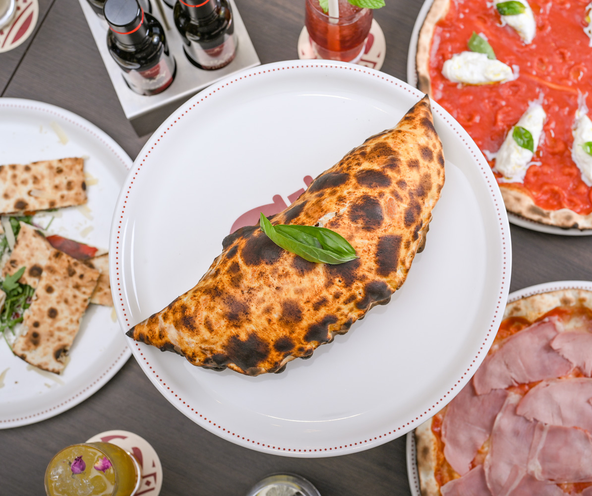 Crazy Pizza Calzone