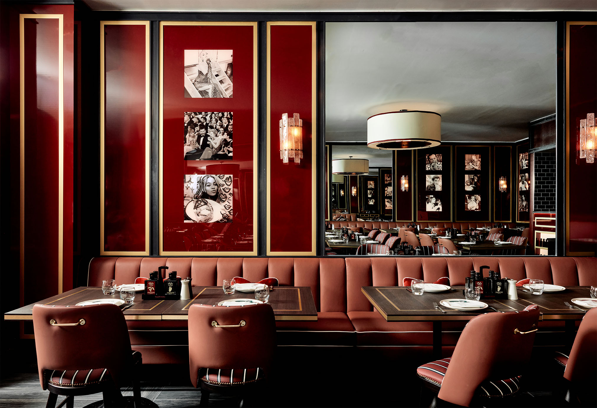 EFuerniss_CrazyPizza_9382 copyNY